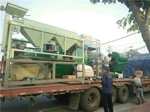 綏化水稻除雜打磨機(jī)，稻谷清選去芒打磨拋光機(jī)，水稻拋光機(jī)