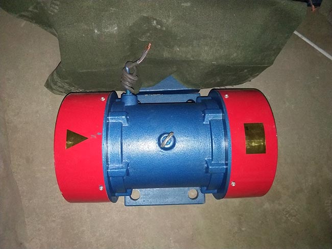 YZU-3-4 具體參數(shù) 最大激振力3KN