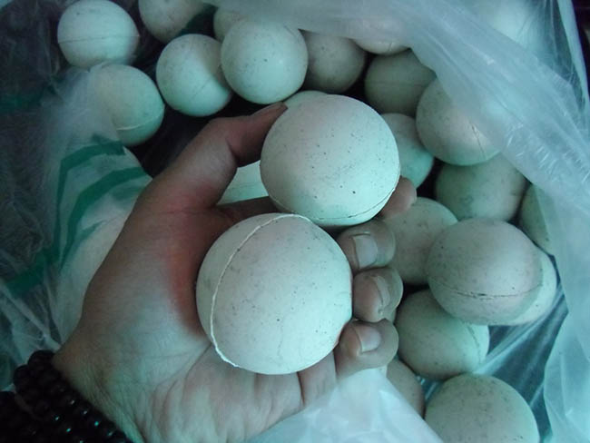 振動(dòng)篩專用橡膠球