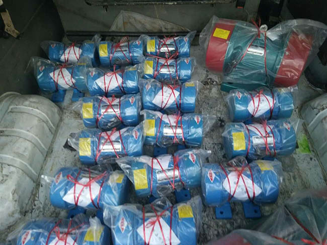       振動電機(jī)產(chǎn)品廣泛用于冶金