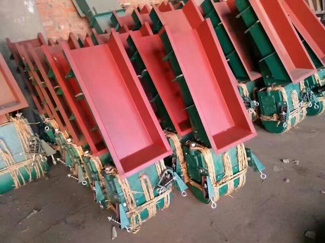 電機(jī)振動(dòng)給料機(jī)已經(jīng)發(fā)貨
