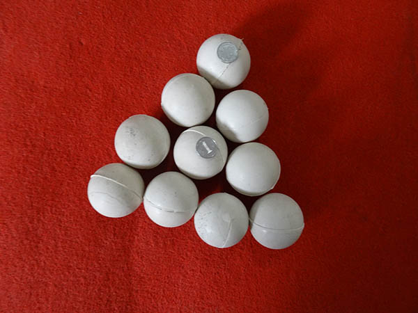 黑龍江的張江經(jīng)理振動(dòng)篩橡膠球現(xiàn)在發(fā)貨了