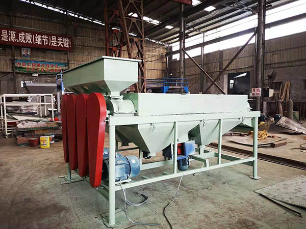 吉林水稻用什么機(jī)器去芒刺效果好《水稻拋光機(jī)》