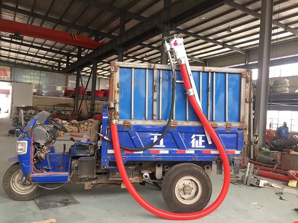 往高處輸送水稻的機器叫什么機器《軟管吸糧食機》耐磨耐寒性好