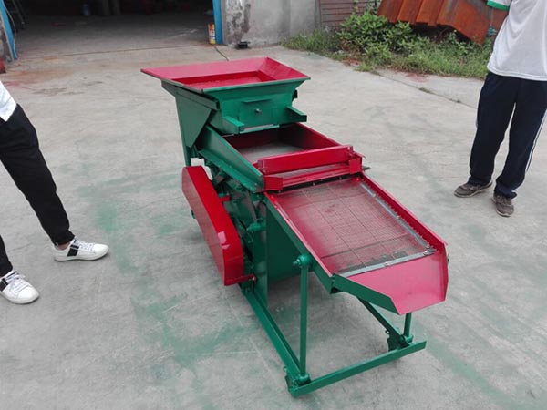 哈爾濱黃豆清選用什么機(jī)器效果好 專業(yè)黃豆篩選比重篩