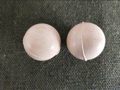 實(shí)心18mm橡膠球