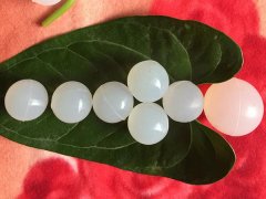 φ25硅膠球