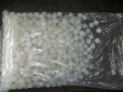 實(shí)心80mm硅膠球