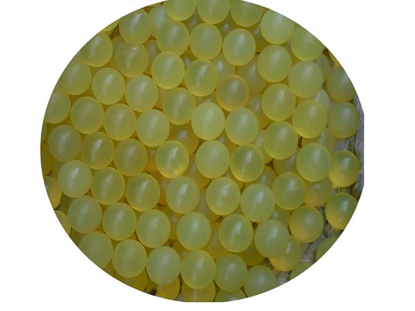 實(shí)心100硅膠球硅膠球，硅膠球的硫化生產(chǎn)工藝是橡膠或硅膠的膠料在橡膠硫化機(jī)器加入硫化劑，