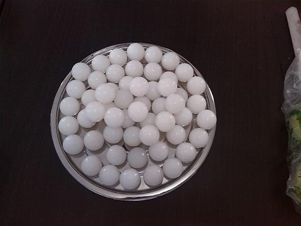 耐高溫25mm硅膠球球顧名思義是上面用的，