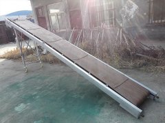 下鄉(xiāng)收糧隨車(chē)折疊皮帶機(jī)