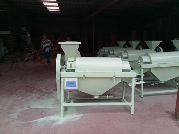 黑龍江小型水稻拋光機(jī)三相電高粱拋光機(jī)廠家熱銷(xiāo)