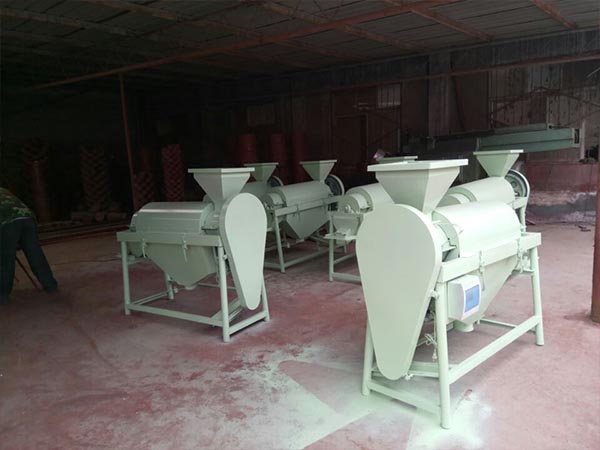 黑龍江小型水稻拋光機(jī)380v小麥拋光機(jī)支持定制